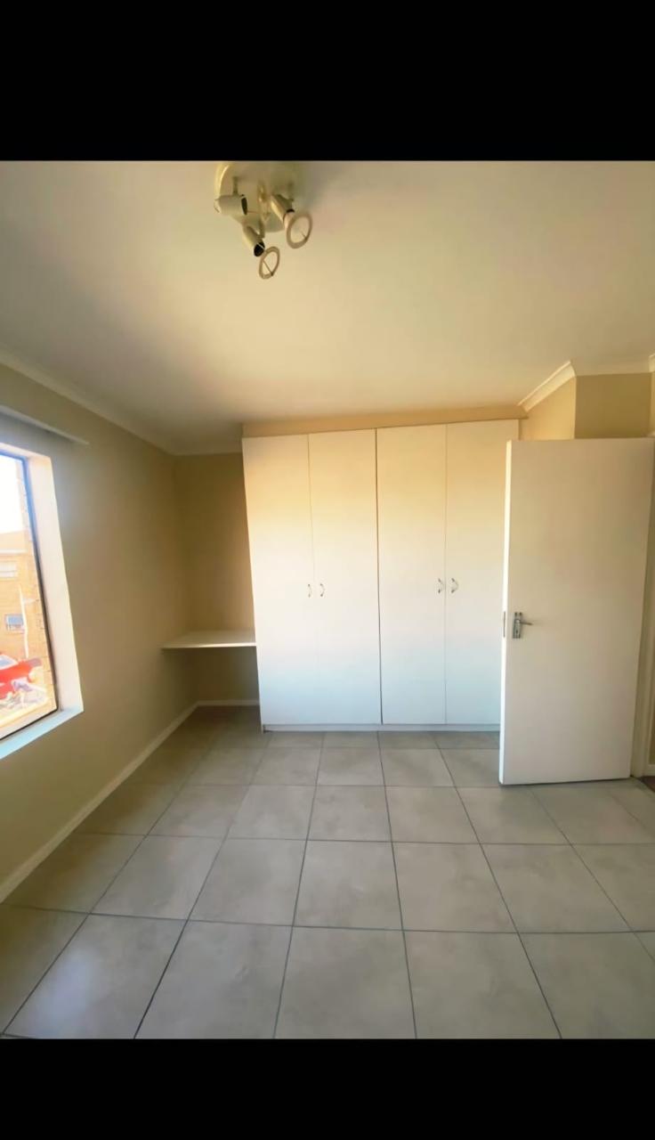 To Let 2 Bedroom Property for Rent in Sea Breeze Western Cape